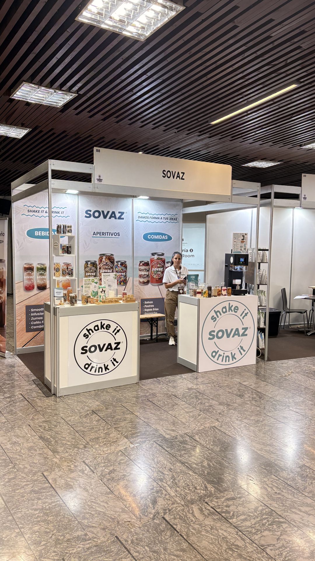 SOVAZ - Latas con bebidas, aperitivos y comida. Costa del Sol - Malaga y Marbella